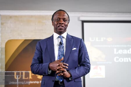 Sizwe Nxasana 1 Sizwe Nxasana
